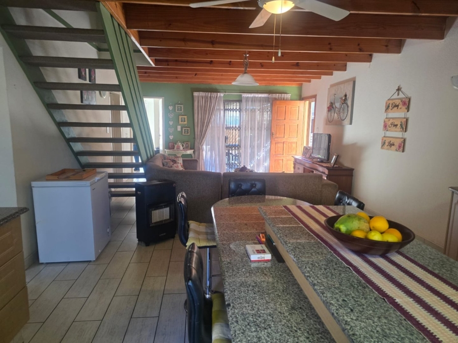 4 Bedroom Property for Sale in Ravenswood Gauteng