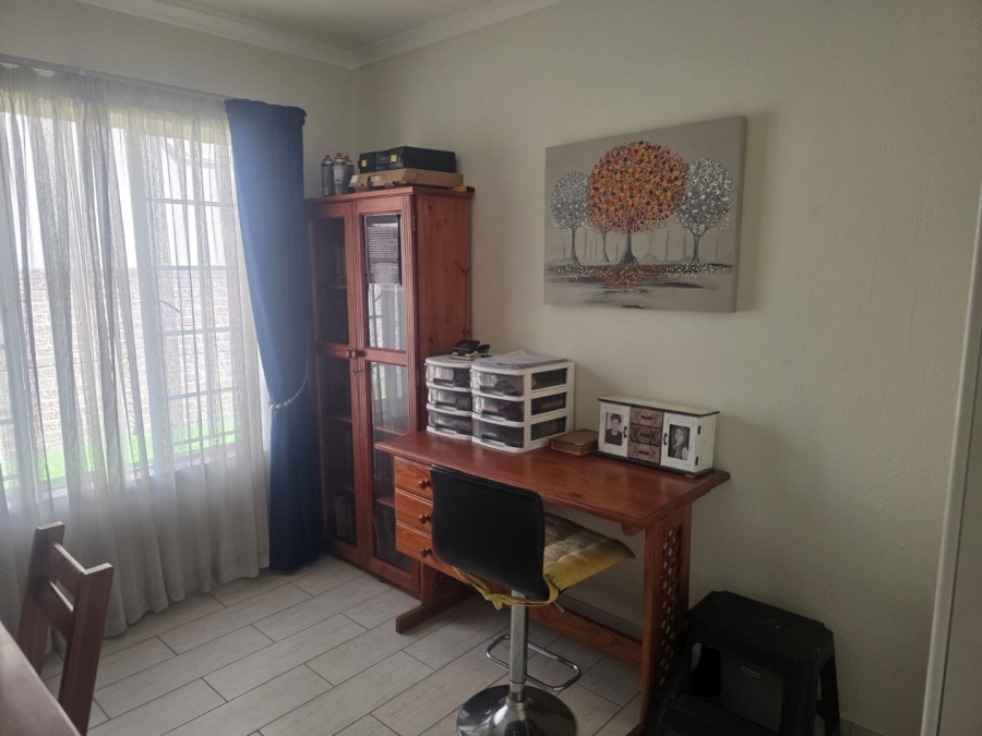 4 Bedroom Property for Sale in Ravenswood Gauteng
