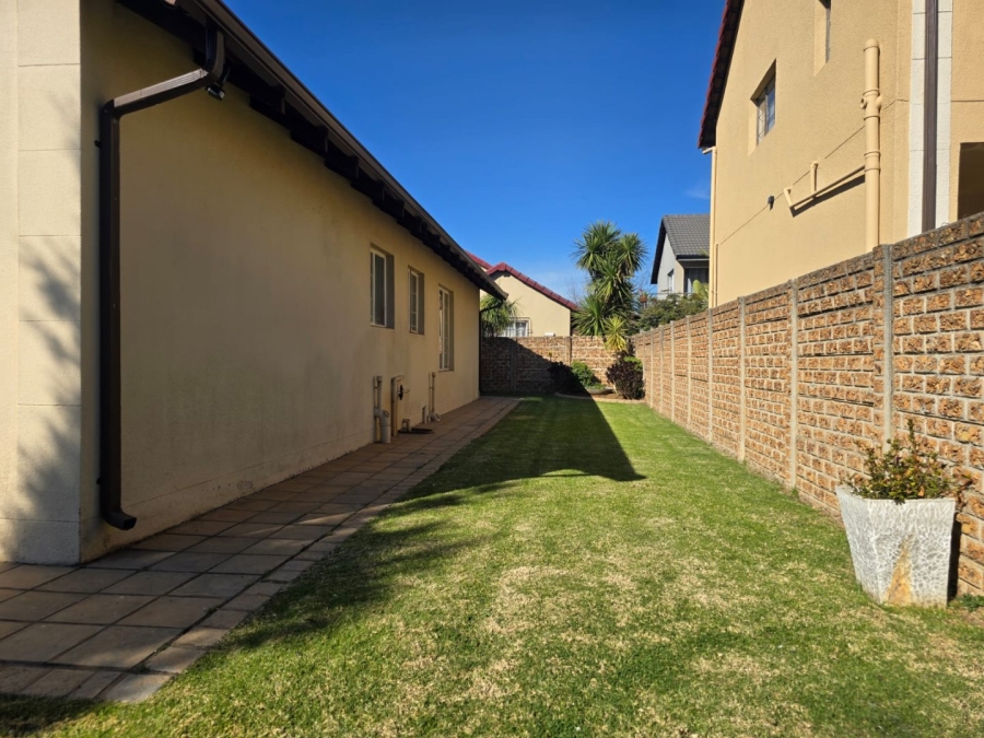 4 Bedroom Property for Sale in Ravenswood Gauteng