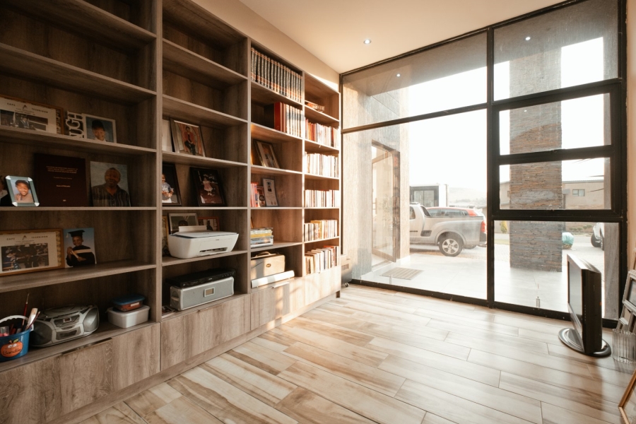To Let 5 Bedroom Property for Rent in Eye of Africa Gauteng