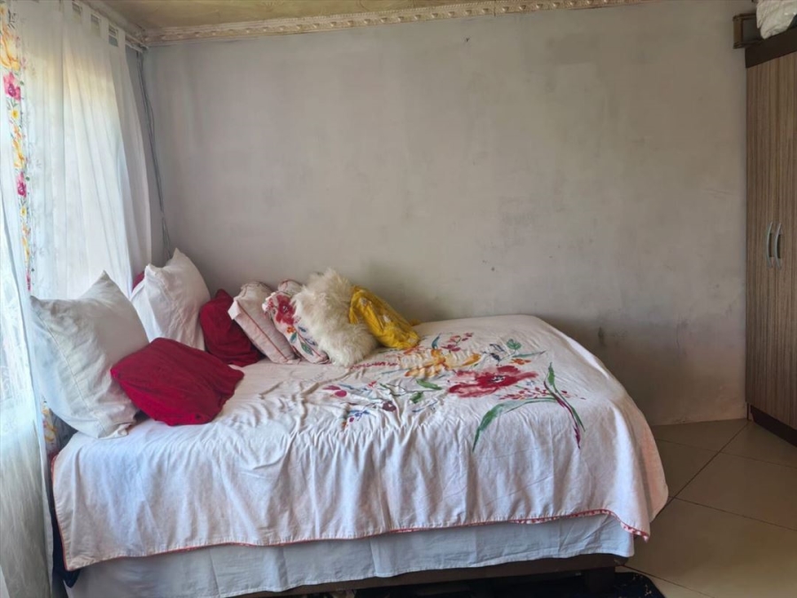6 Bedroom Property for Sale in Leboeng Gauteng