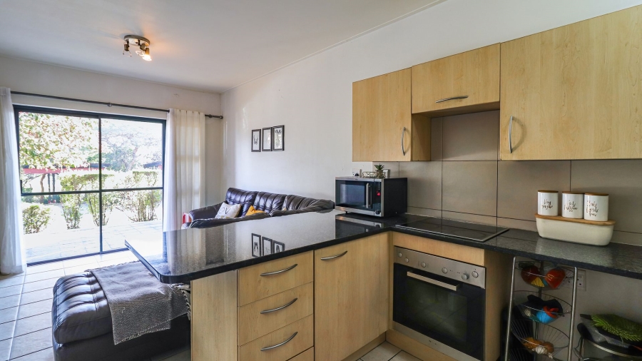 1 Bedroom Property for Sale in Jackal Creek Golf Estate Gauteng