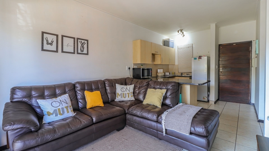 1 Bedroom Property for Sale in Jackal Creek Golf Estate Gauteng