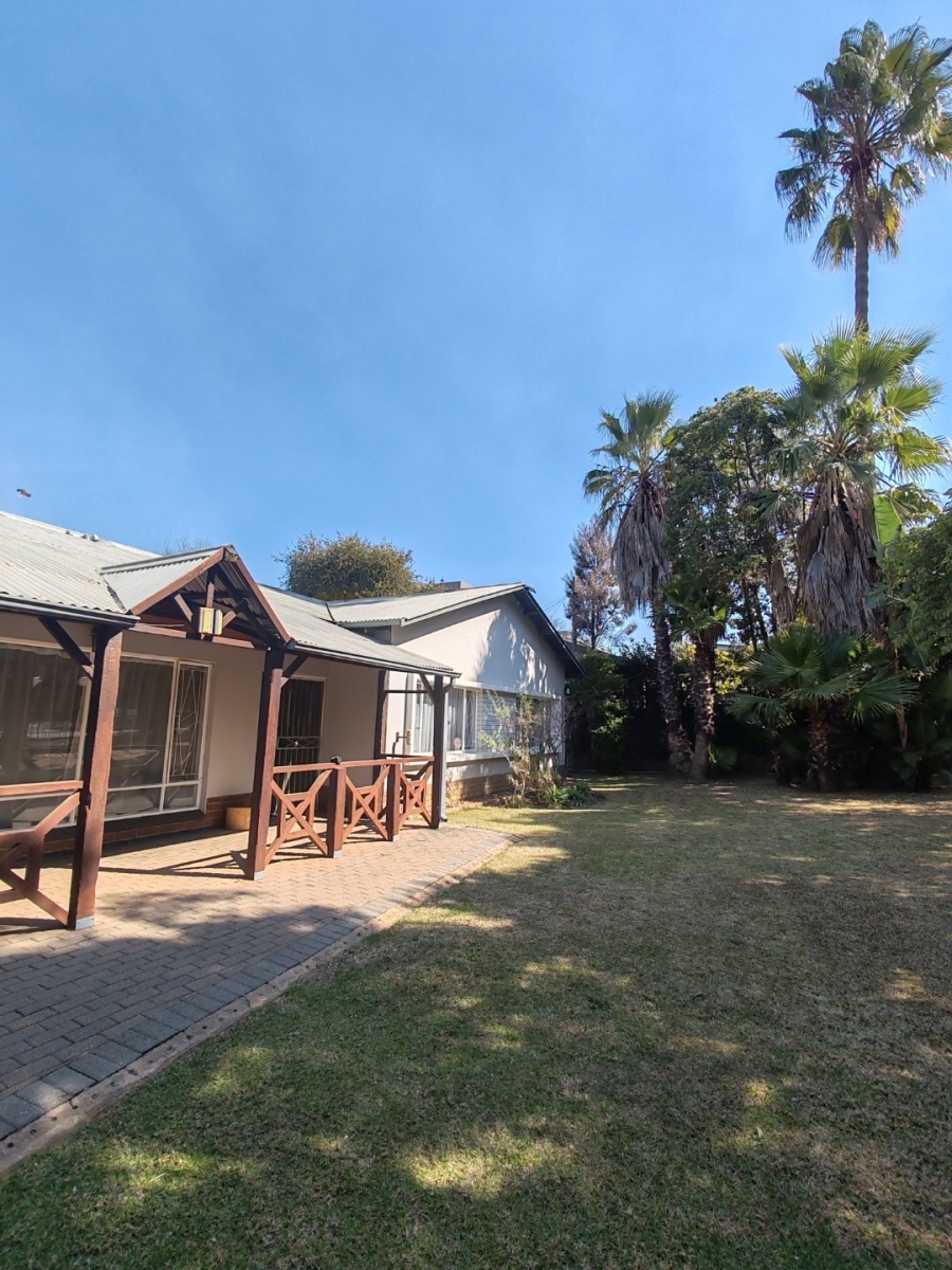 5 Bedroom Property for Sale in Hazelwood Gauteng