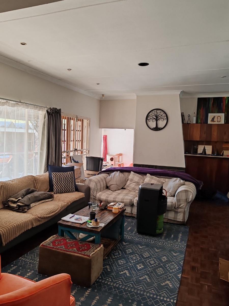 5 Bedroom Property for Sale in Hazelwood Gauteng