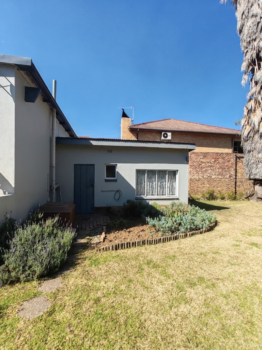 5 Bedroom Property for Sale in Hazelwood Gauteng