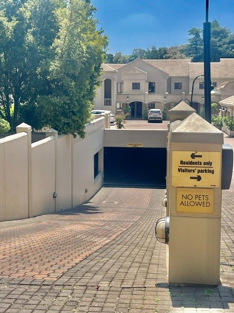 2 Bedroom Property for Sale in Hyde Park Gauteng