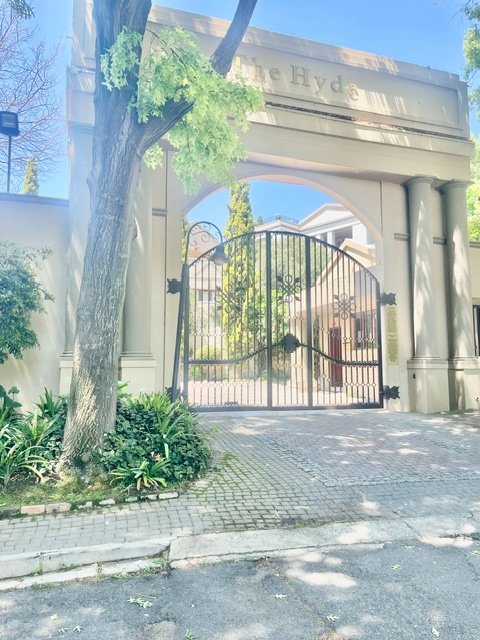 2 Bedroom Property for Sale in Hyde Park Gauteng
