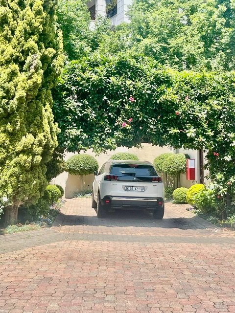 2 Bedroom Property for Sale in Hyde Park Gauteng