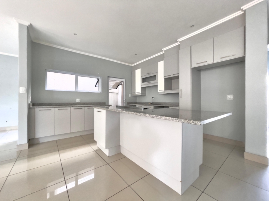 3 Bedroom Property for Sale in Bryanston Gauteng