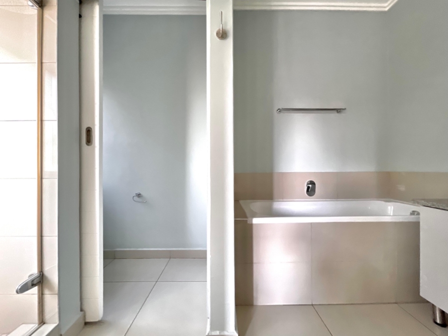 3 Bedroom Property for Sale in Bryanston Gauteng
