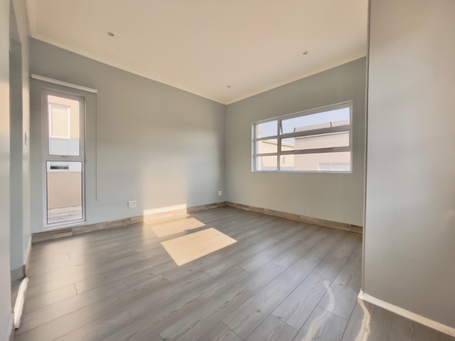 3 Bedroom Property for Sale in Bryanston Gauteng