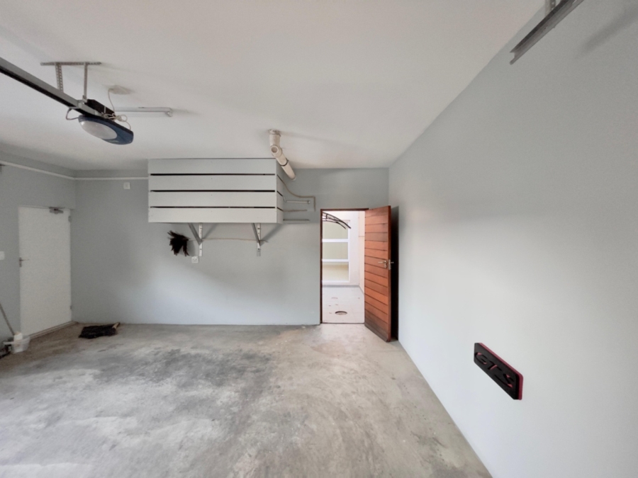 3 Bedroom Property for Sale in Bryanston Gauteng