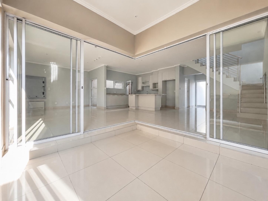 3 Bedroom Property for Sale in Bryanston Gauteng