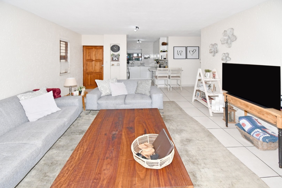 3 Bedroom Property for Sale in Constantia Kloof Gauteng
