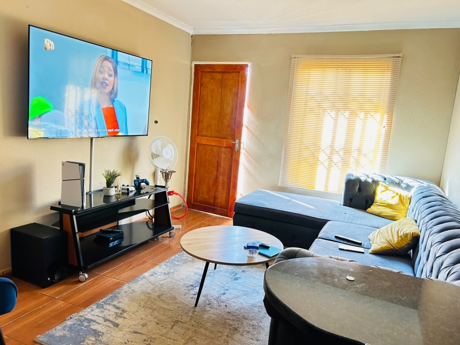 2 Bedroom Property for Sale in Sky City Gauteng