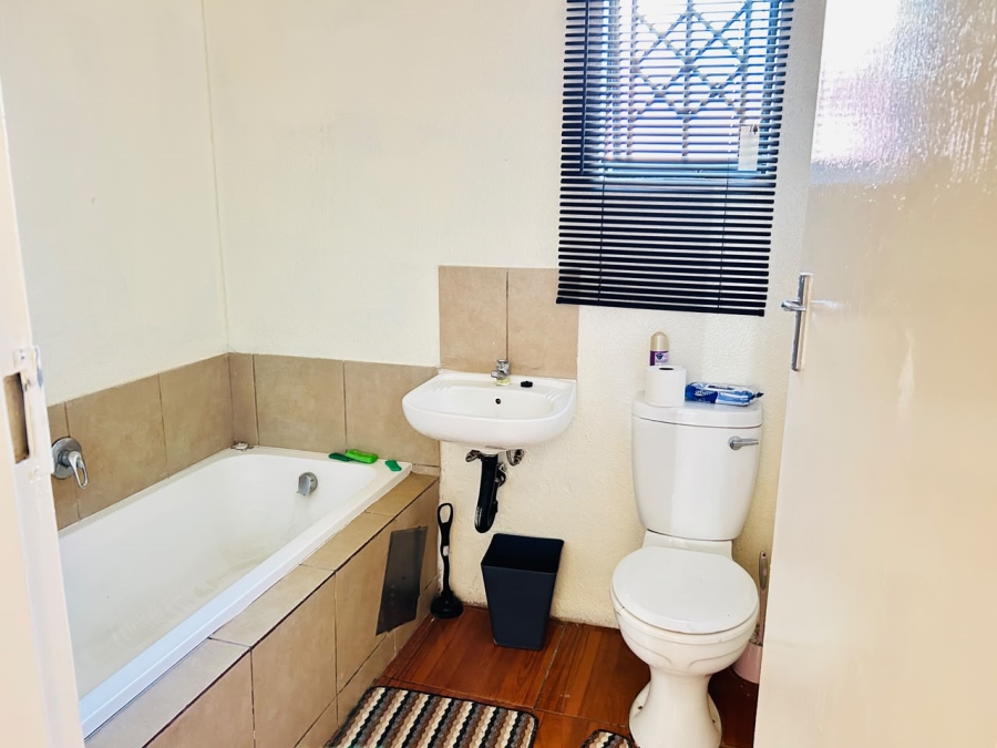 2 Bedroom Property for Sale in Sky City Gauteng