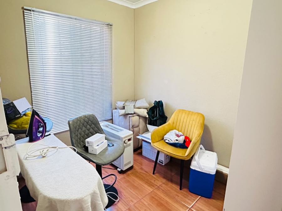 2 Bedroom Property for Sale in Sky City Gauteng