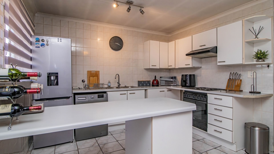 2 Bedroom Property for Sale in Eden Glen Gauteng