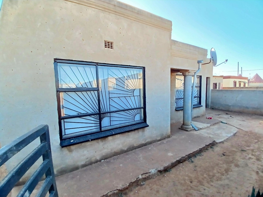  Bedroom Property for Sale in Tsakane Ext 15 Gauteng