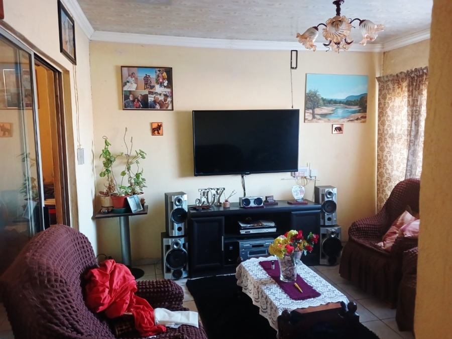  Bedroom Property for Sale in Tsakane Ext 15 Gauteng
