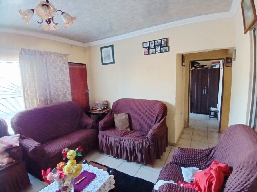  Bedroom Property for Sale in Tsakane Ext 15 Gauteng