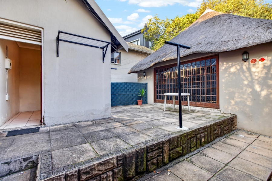 To Let 12 Bedroom Property for Rent in Bryanston Gauteng