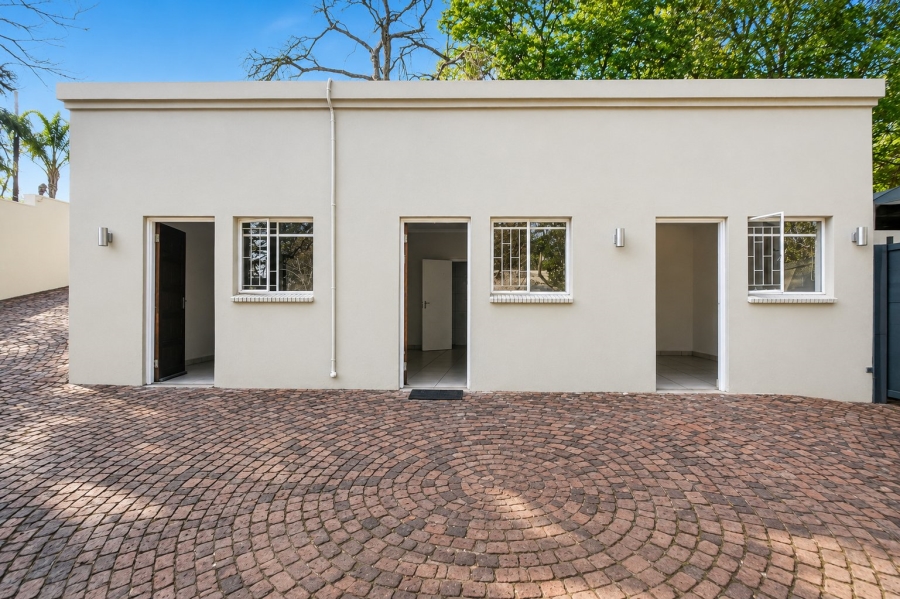 To Let 12 Bedroom Property for Rent in Bryanston Gauteng