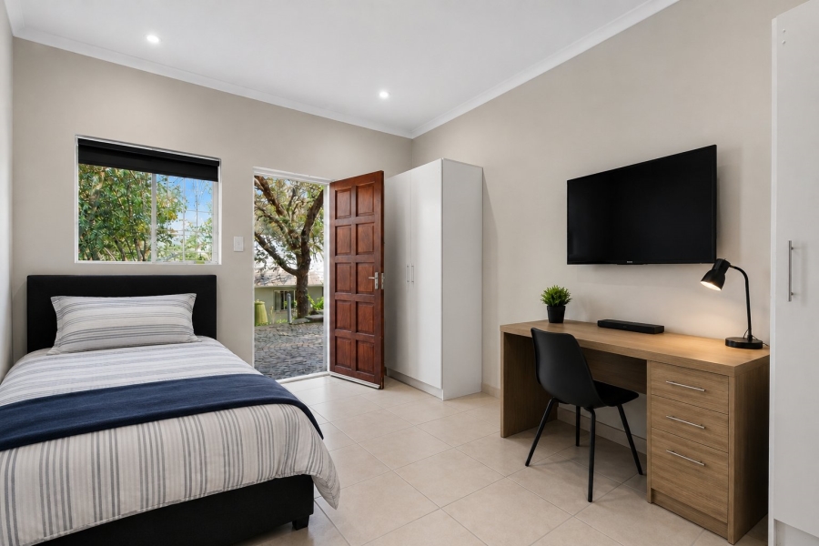 To Let 12 Bedroom Property for Rent in Bryanston Gauteng