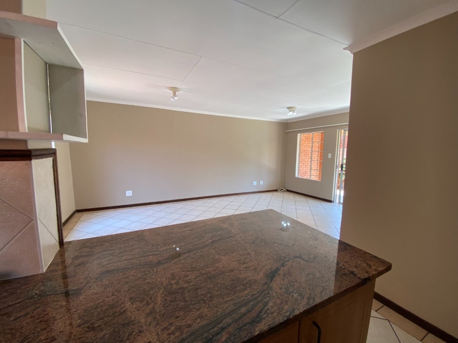 To Let 2 Bedroom Property for Rent in Moreleta Park Gauteng