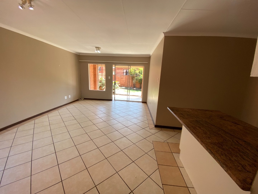 To Let 2 Bedroom Property for Rent in Moreleta Park Gauteng