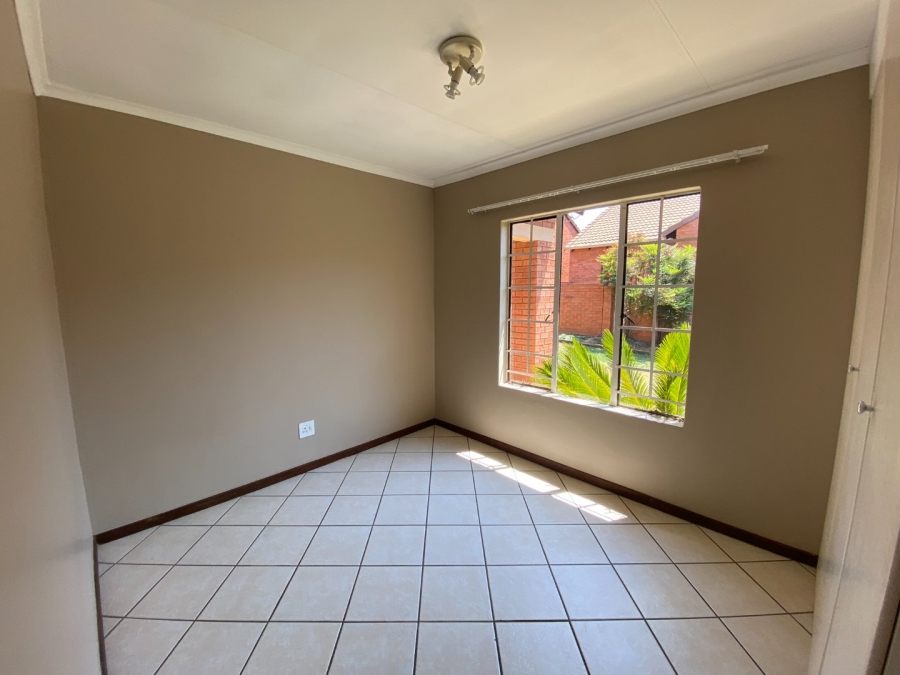 To Let 2 Bedroom Property for Rent in Moreleta Park Gauteng