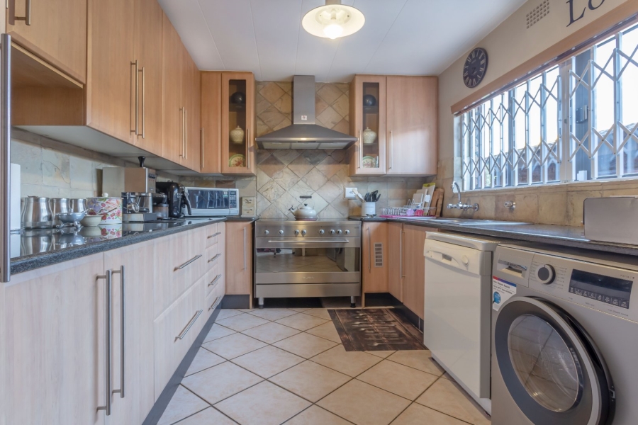 3 Bedroom Property for Sale in Florida Park Gauteng