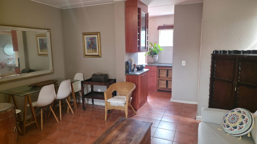 2 Bedroom Property for Sale in Sunninghill Gauteng