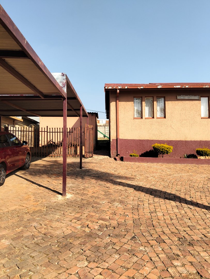 3 Bedroom Property for Sale in Kwaggasrand Gauteng