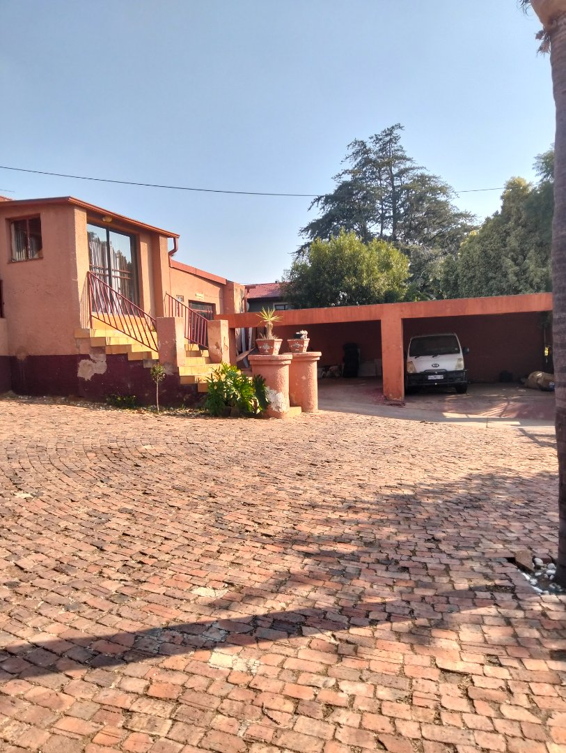 3 Bedroom Property for Sale in Kwaggasrand Gauteng