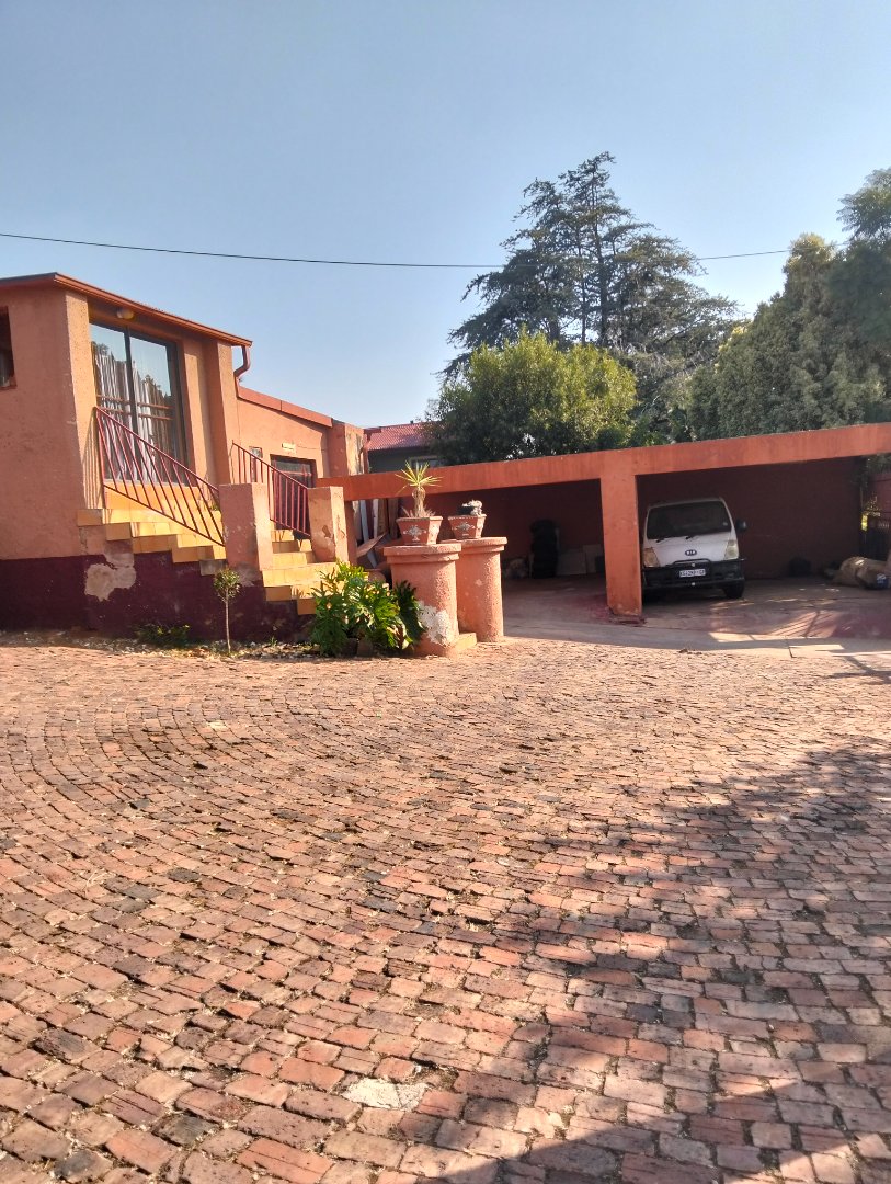3 Bedroom Property for Sale in Kwaggasrand Gauteng