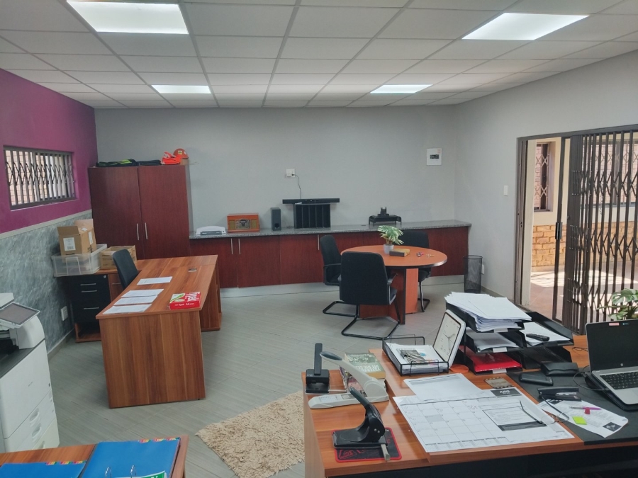 3 Bedroom Property for Sale in Rensburg Gauteng