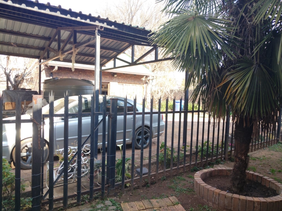 3 Bedroom Property for Sale in Rensburg Gauteng
