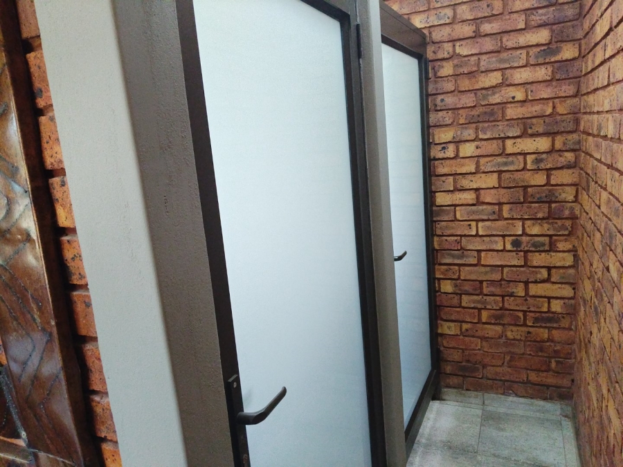 3 Bedroom Property for Sale in Rensburg Gauteng