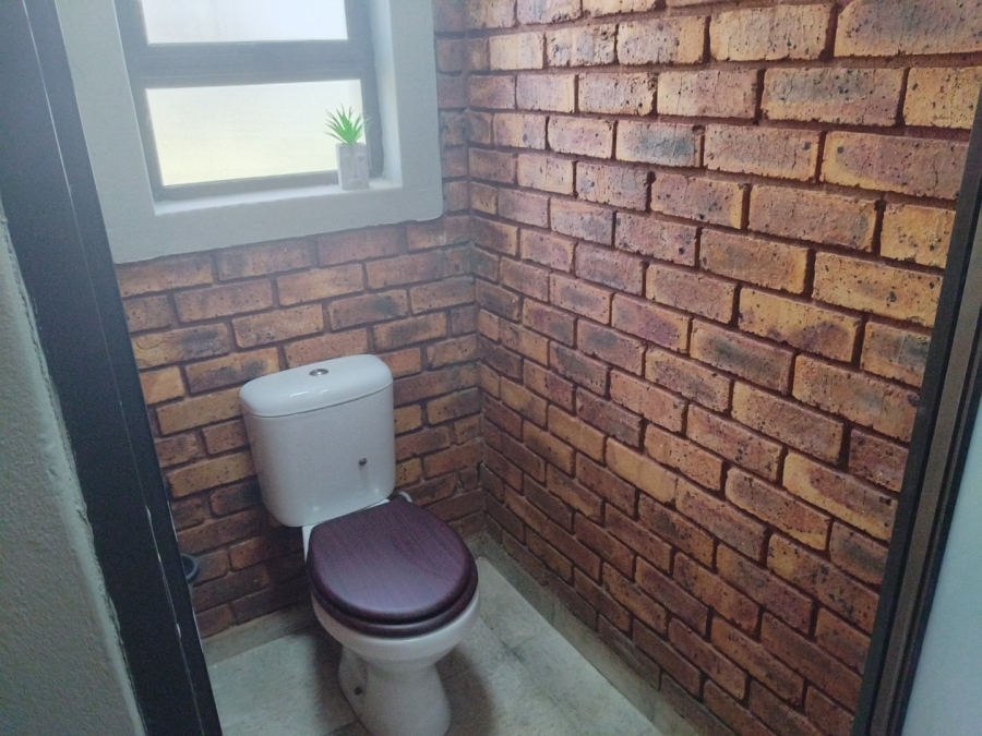 3 Bedroom Property for Sale in Rensburg Gauteng