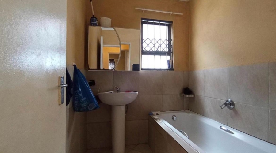 3 Bedroom Property for Sale in Summerset Gauteng