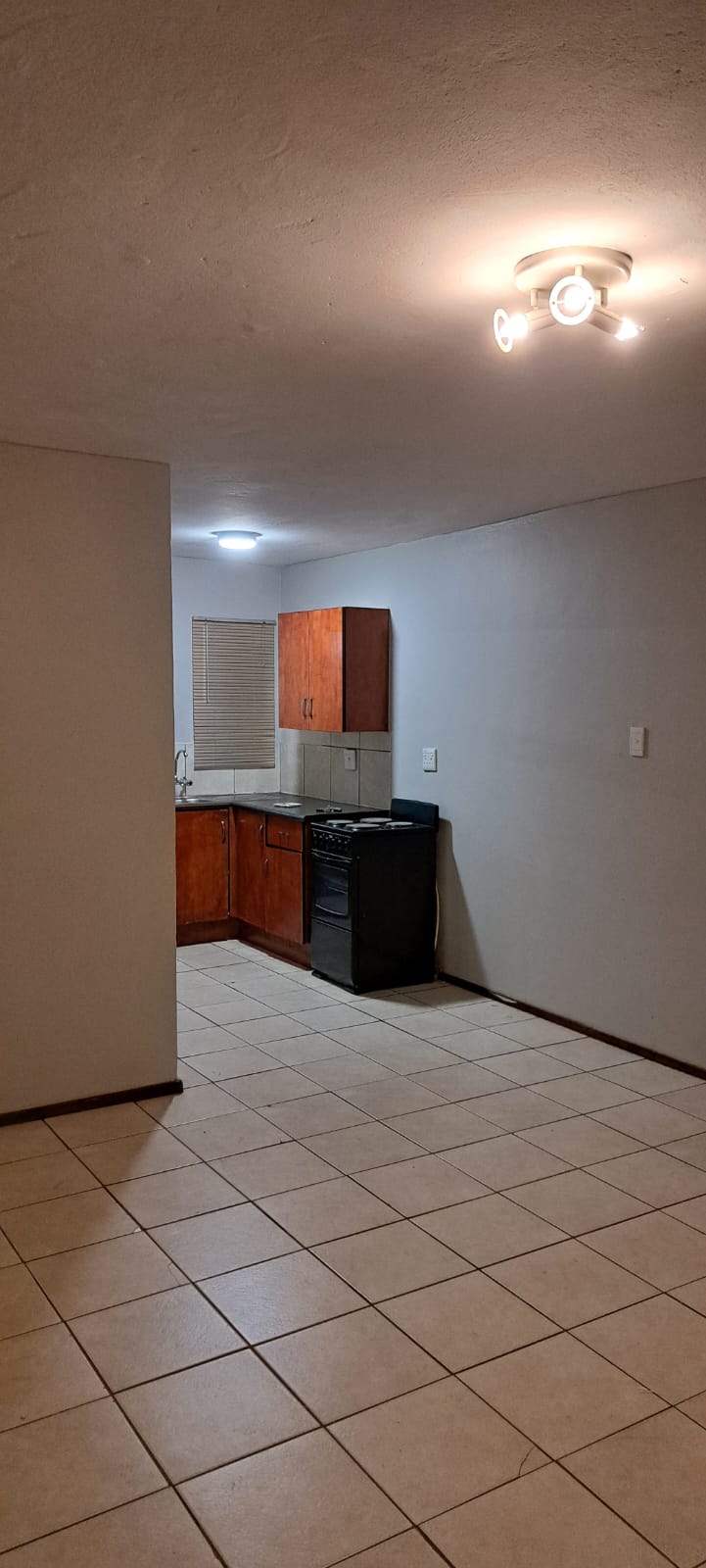 1 Bedroom Property for Sale in Lotus Gardens Gauteng