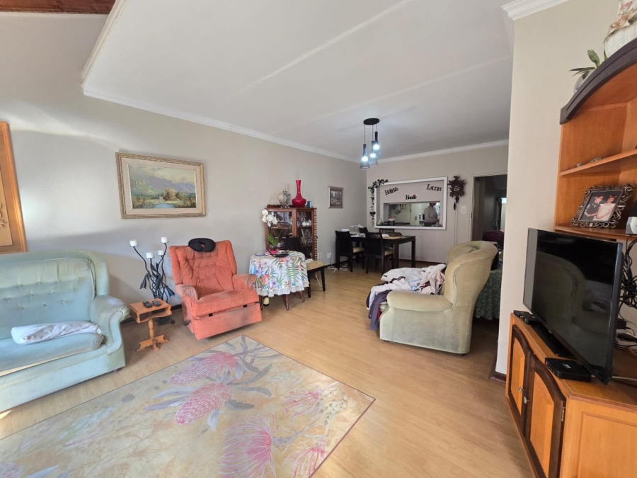 3 Bedroom Property for Sale in Garsfontein Gauteng