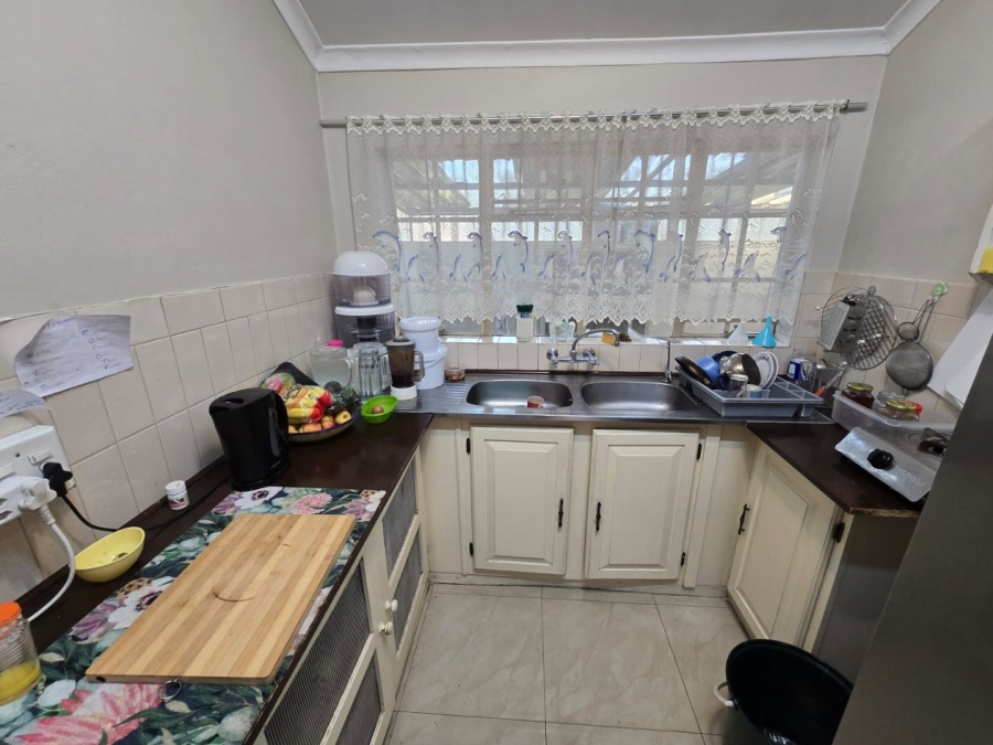 3 Bedroom Property for Sale in Garsfontein Gauteng