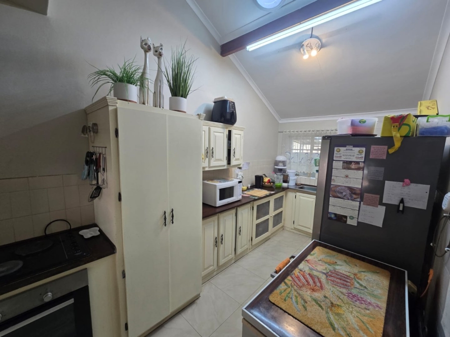 3 Bedroom Property for Sale in Garsfontein Gauteng
