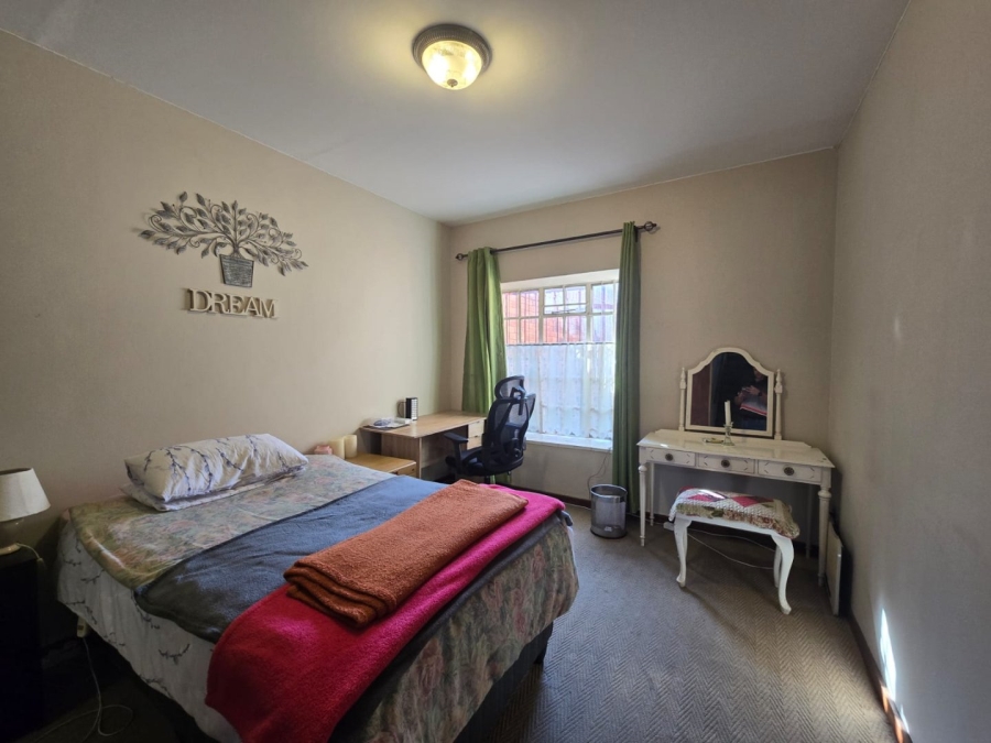 3 Bedroom Property for Sale in Garsfontein Gauteng
