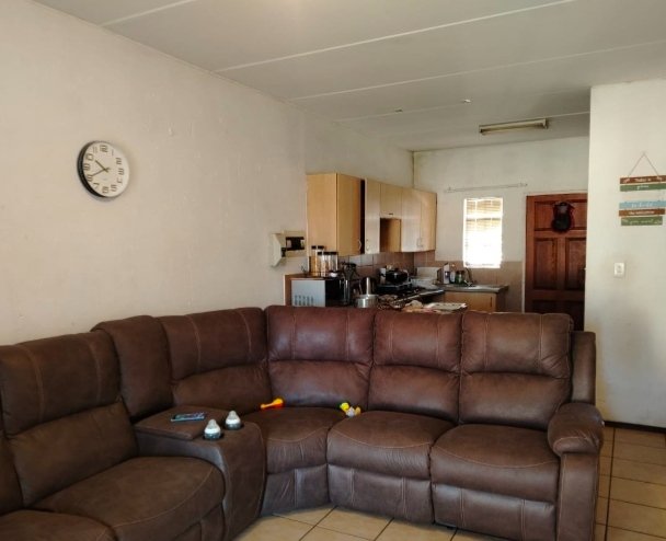 To Let 2 Bedroom Property for Rent in Comet Gauteng
