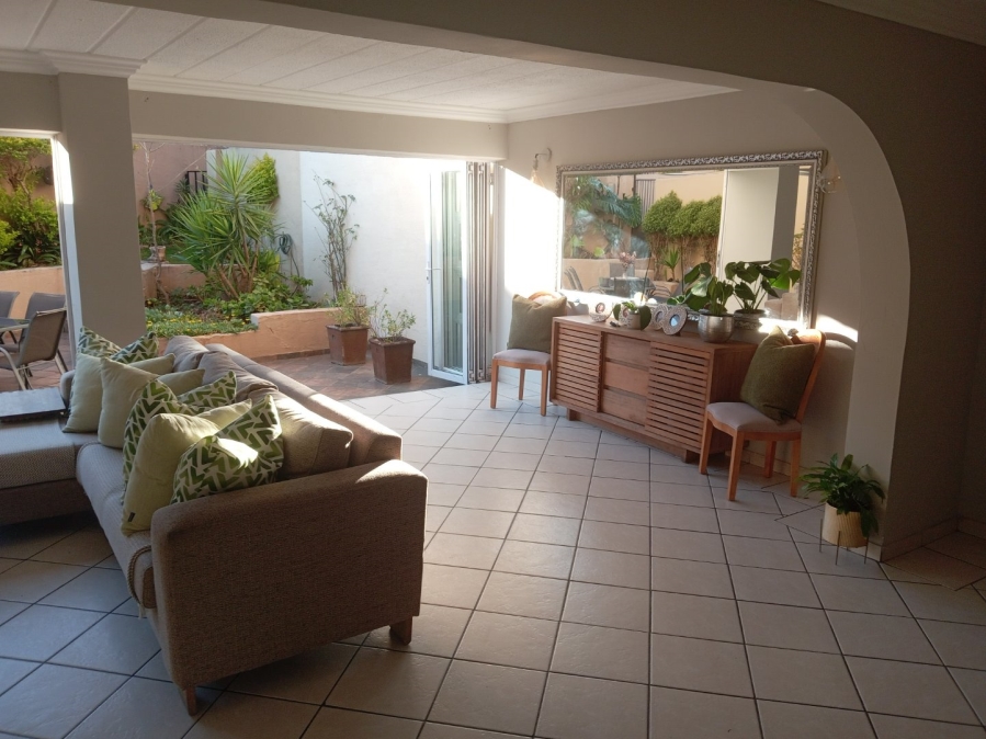 3 Bedroom Property for Sale in Rembrandt Park Gauteng