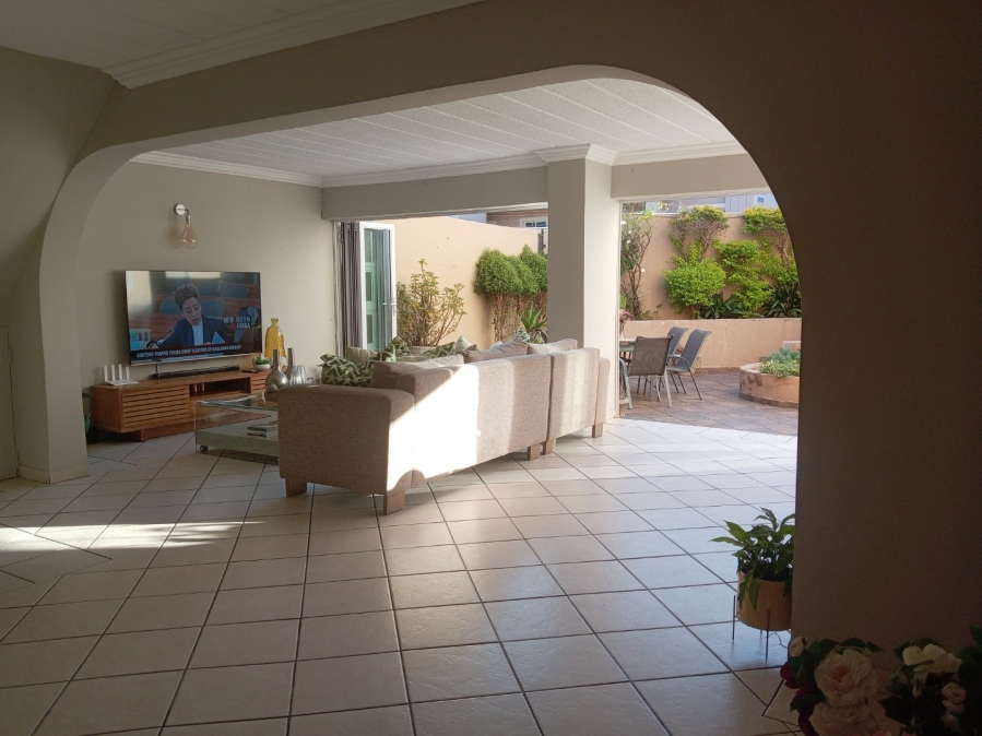 3 Bedroom Property for Sale in Rembrandt Park Gauteng
